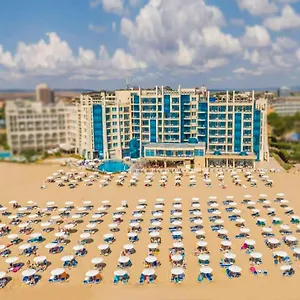 Blue Pearl - Ultra - Inclusive 4* Sunny Beach